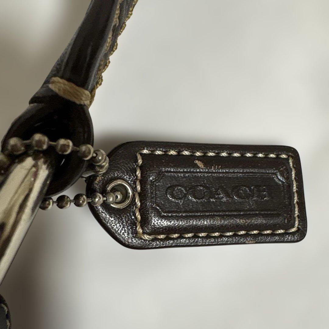 COACH コーチ シグネチャー ハーフムーン ソーホー　ワンショルダーバッグ