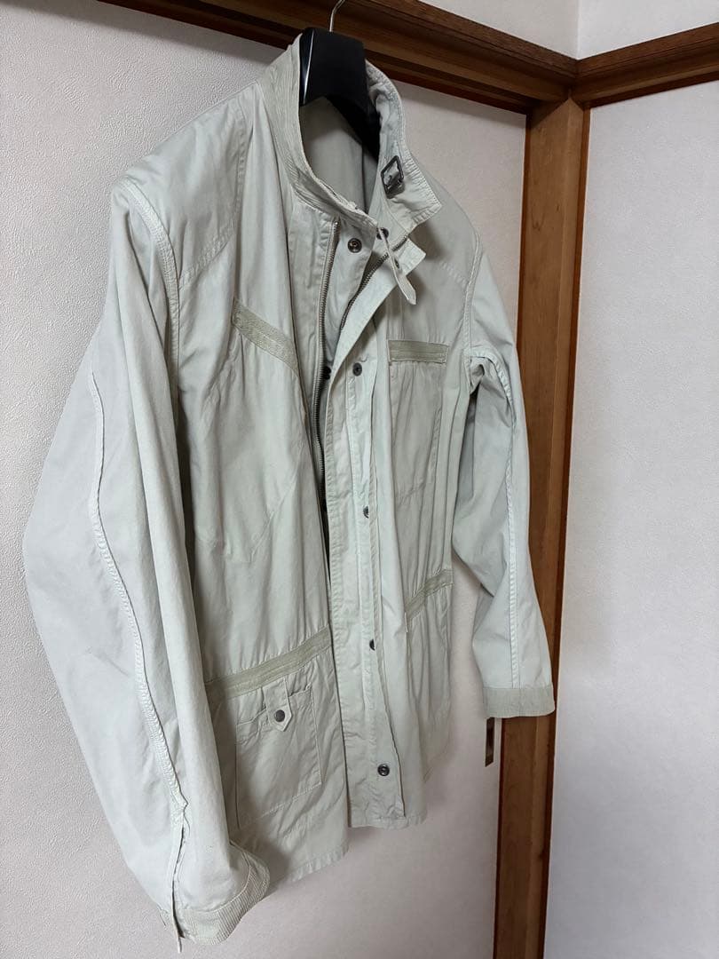 バブアー インターナショナル Lサイズ ライトグレー