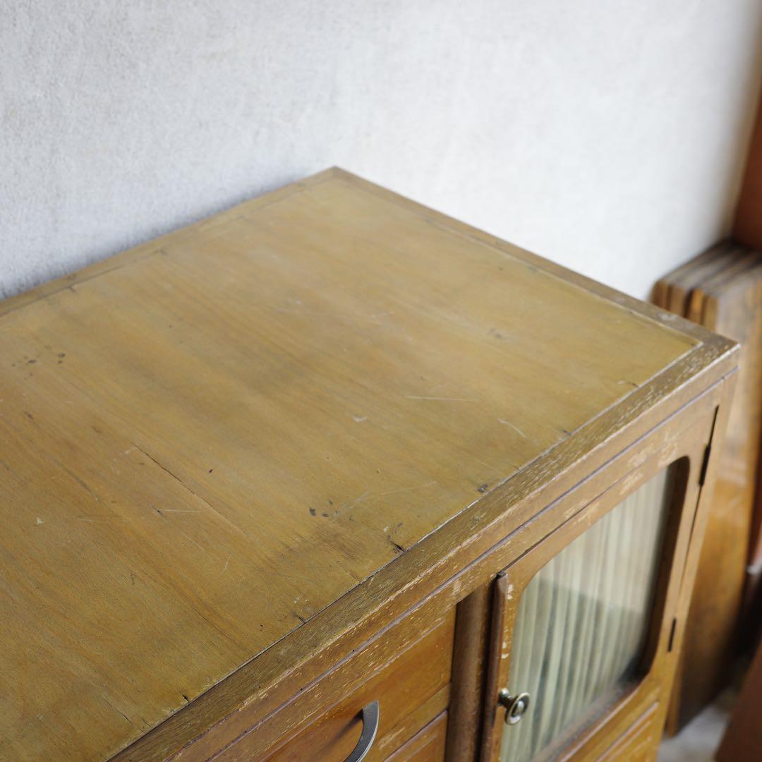 和モダンな箪笥 レトロ ジャパンビンテージ