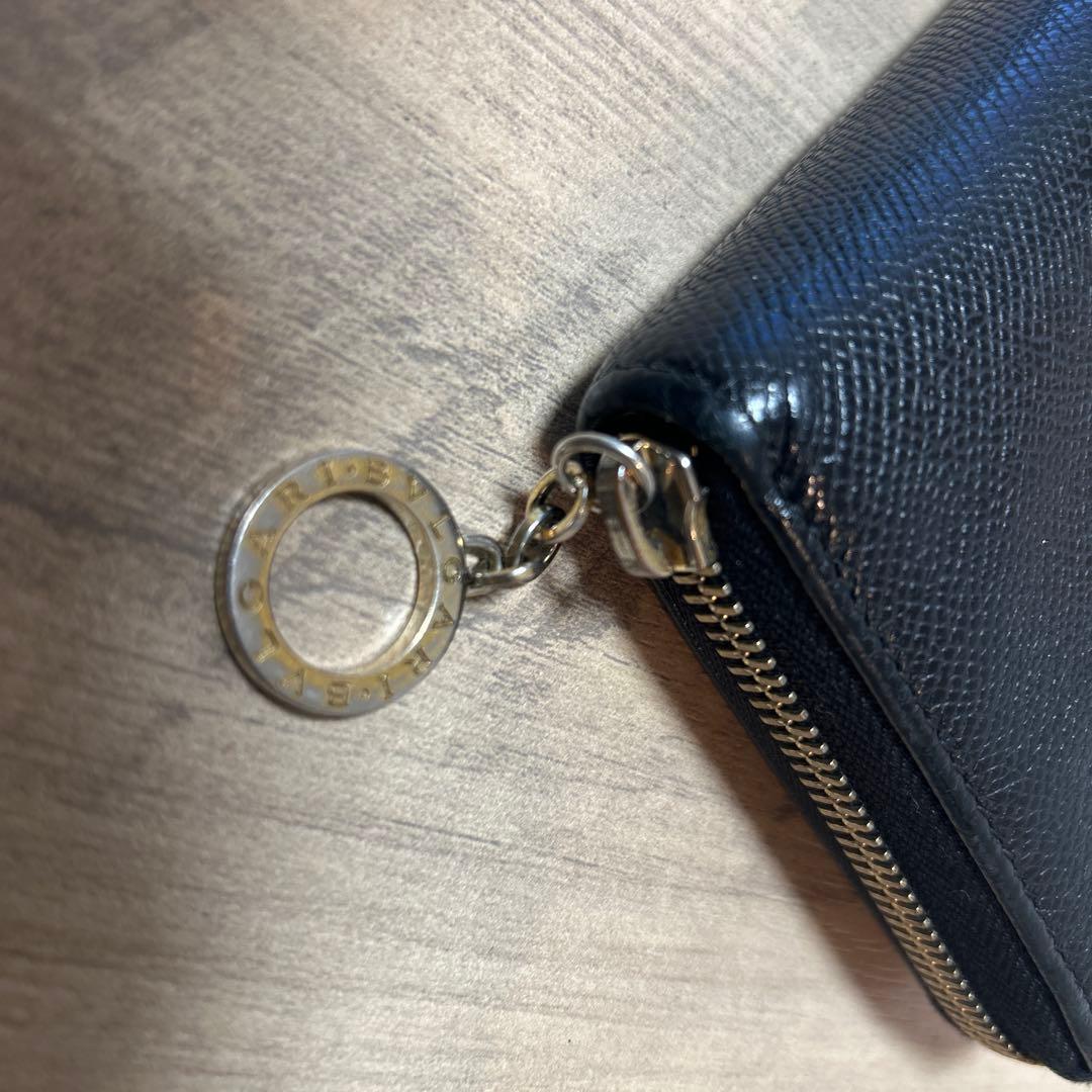 ブルガリ　黒 レザー 財布