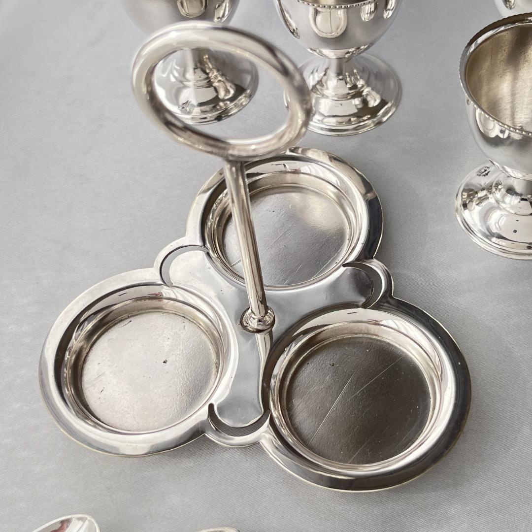 英国】エッグクルーゼ 2個組 エッグカップ / スタンド / スプーン