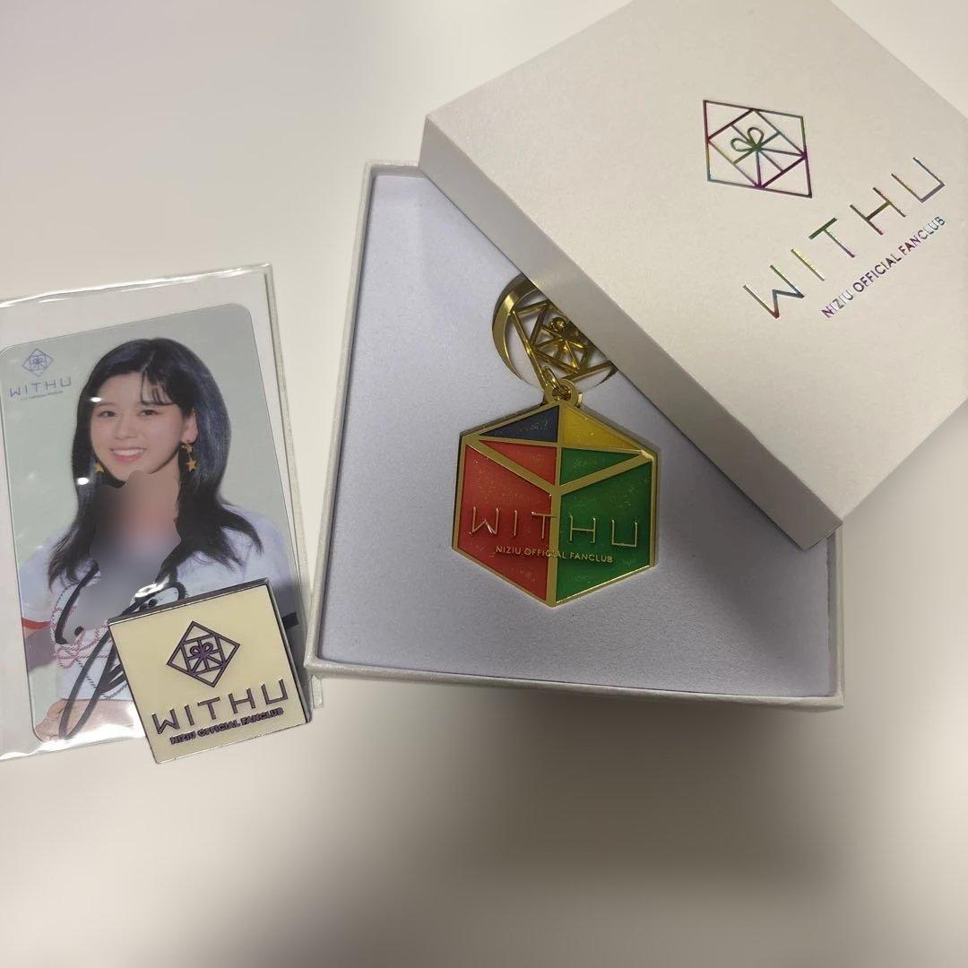 NiziU リク 直筆サイントレカ＆WithU 早期入会特典 - メルカリ