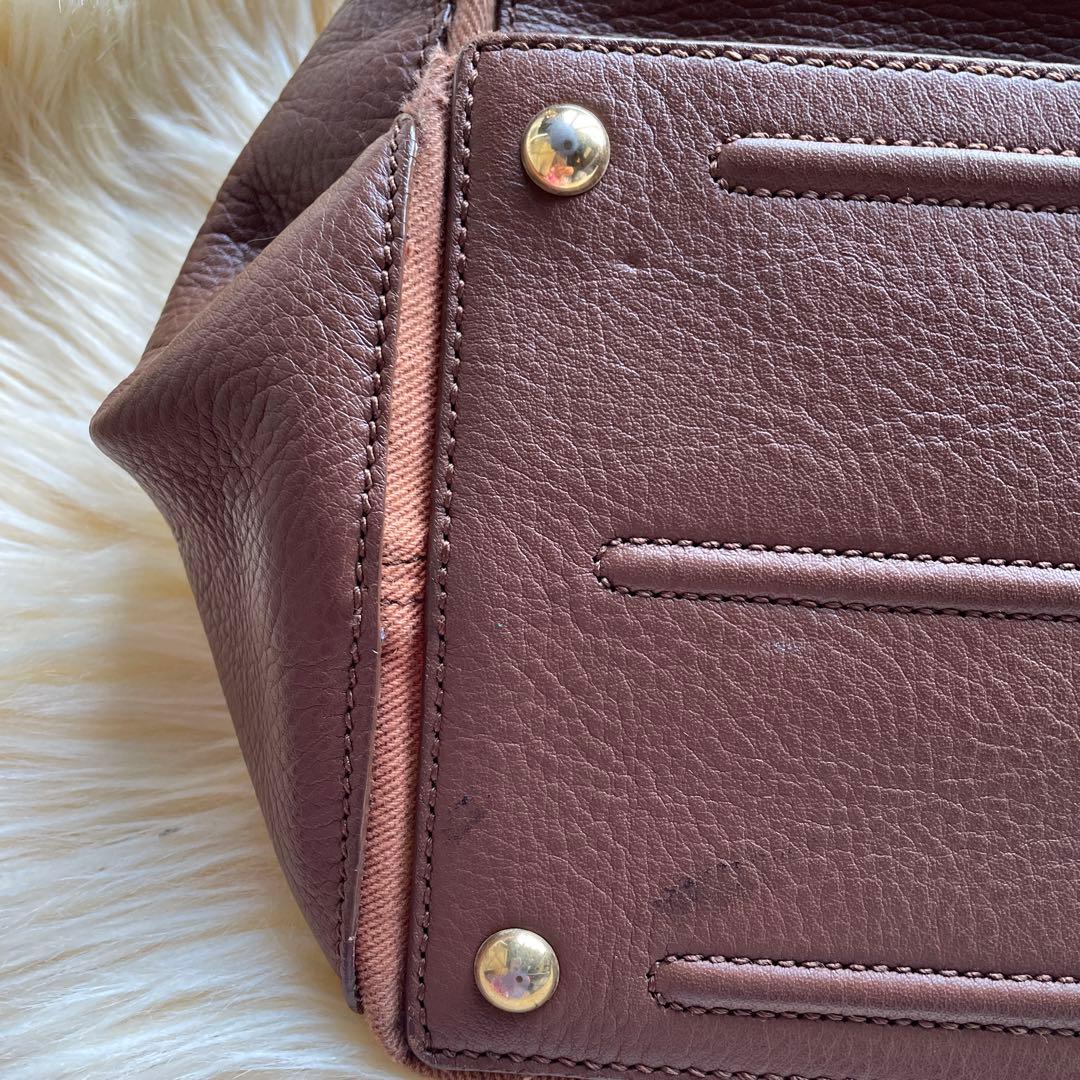 YVES SAINT LAURENT イヴサンローラン ミューズ　トゥ