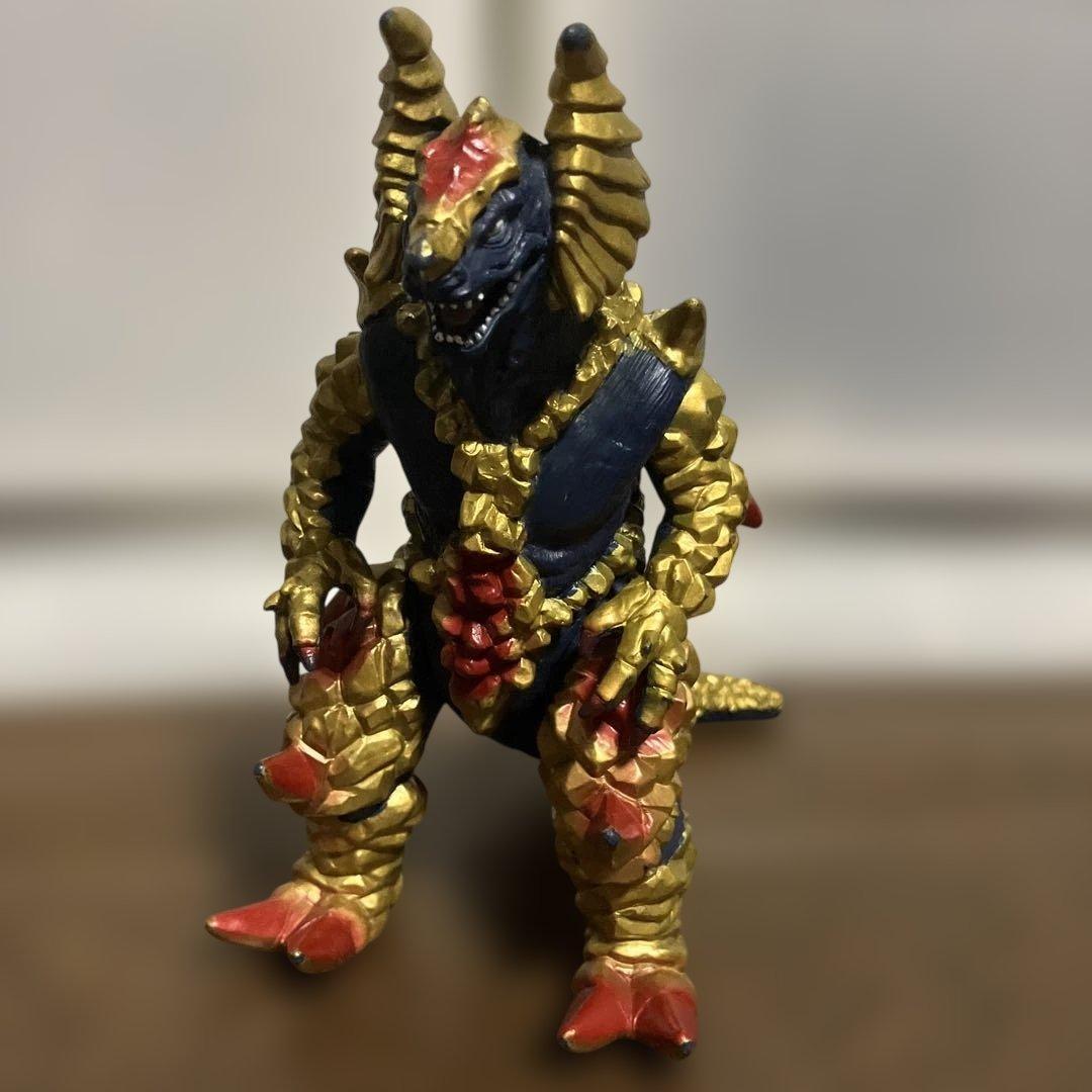 【良品】ウルトラマン怪獣フィギュアセット23体