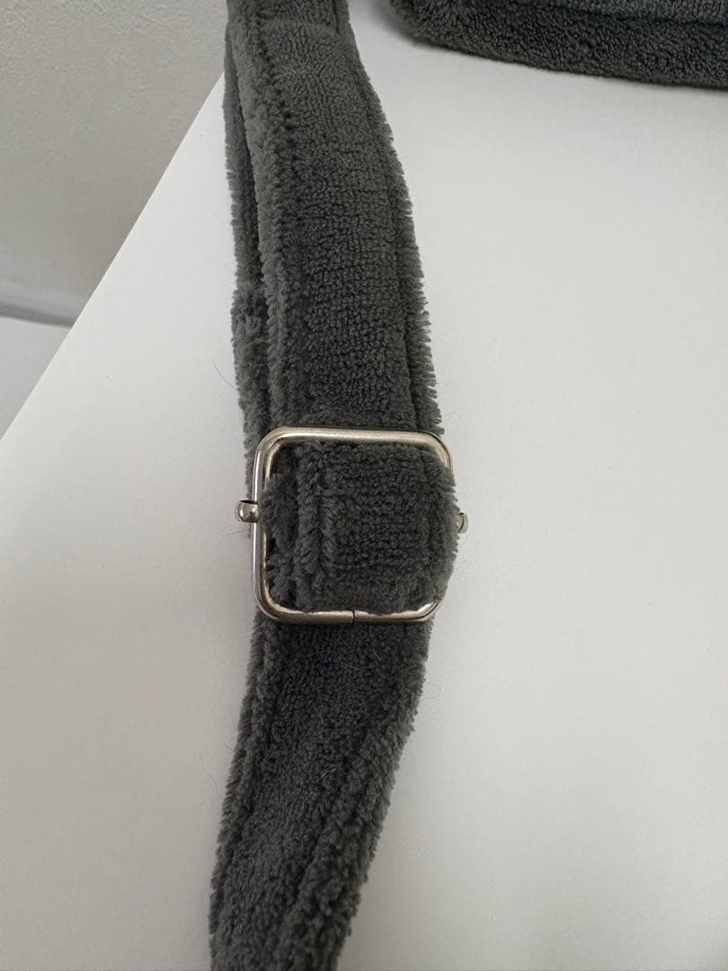 CHANEL グレー スエード ショルダーバッグ ノベルティ