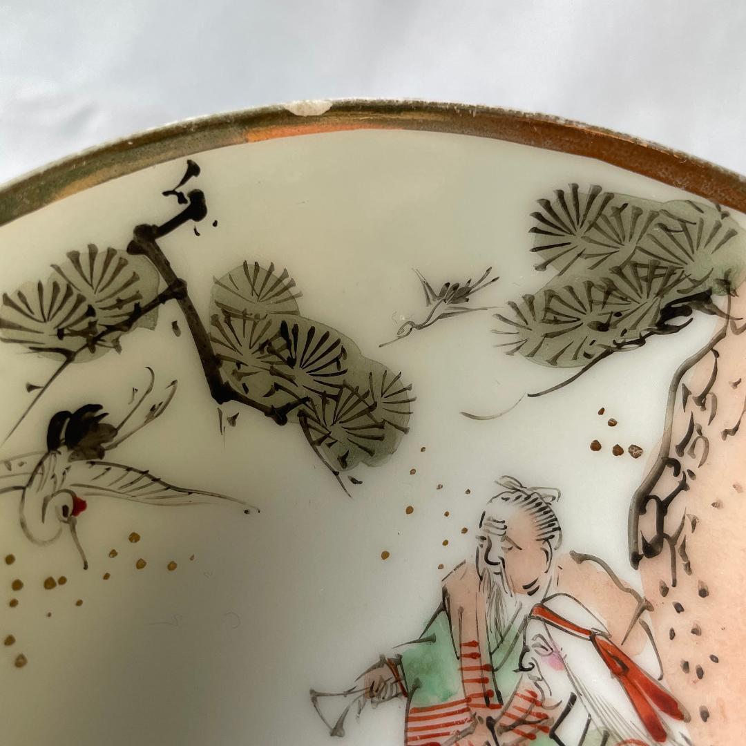 京の骨董品です！少し大きめ 四角の盃台 金彩 染付 長寿盃