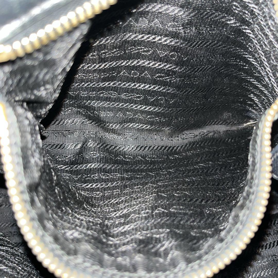 プラダ 2way ハンドバッグ　ショルダーバッグ　ギャザー　A4可　ナイロン