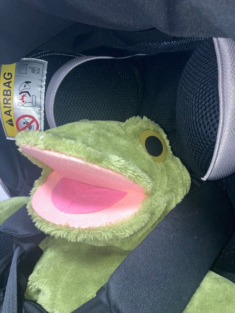 エールベベ⭐️【最高位】クルット4s グランス　チャイルドシートプラチナブラック