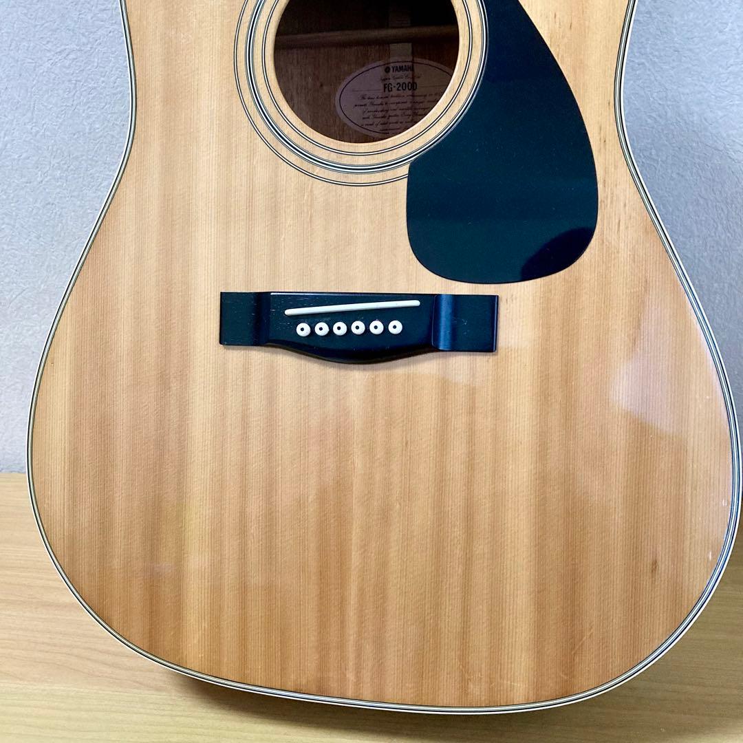 ヤマハ YAMAHA FG200D アコースティックギター ハードケース付き