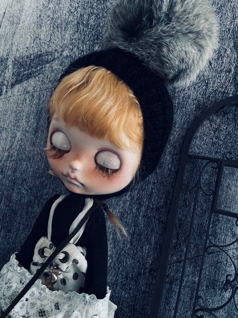 カスタム アイシードール 白肌 デザインモヘアウィッグ アウトフィット