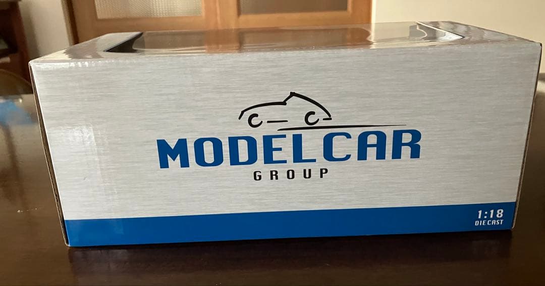 BMW 2002 Turbo 1:18 スケールモデルカー