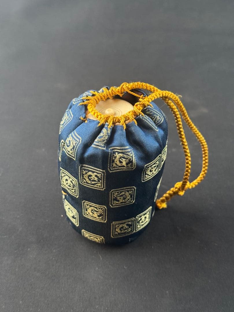 遠州七窯 近江膳所焼 陽炎園作 大名物 出雲肩衝写茶入