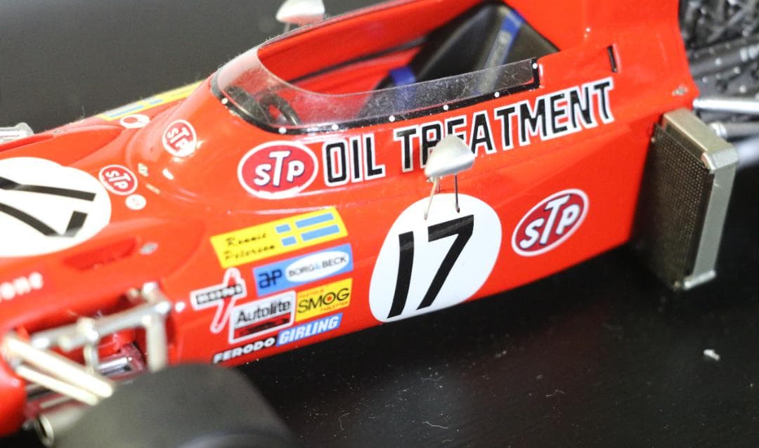 超希少　SPARK 　マーチ７１１　１９７１モナコ　Ｒ・ピーターソン 1/18