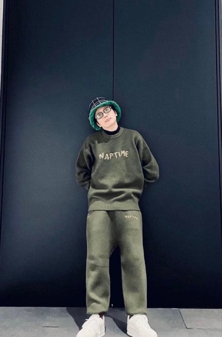 ナップタイム naptime. Nissy ニット プルオーバー カーキ - メルカリ