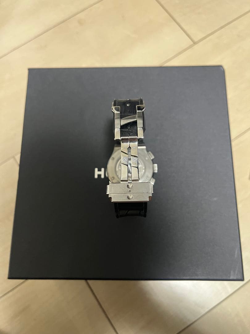 本日限定価格　HUBLOT ウブロ クラシックフュージョン