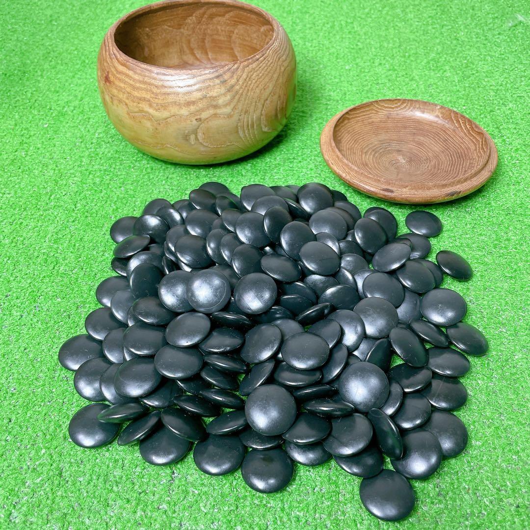 高級囲碁盤 天地柾目 4.7寸 脚付き へそ有 碁石 ハマグリ