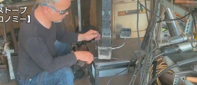 元祖発案者 本物 アースデザインのオリジナル作品廃油ストーブ【ミニ