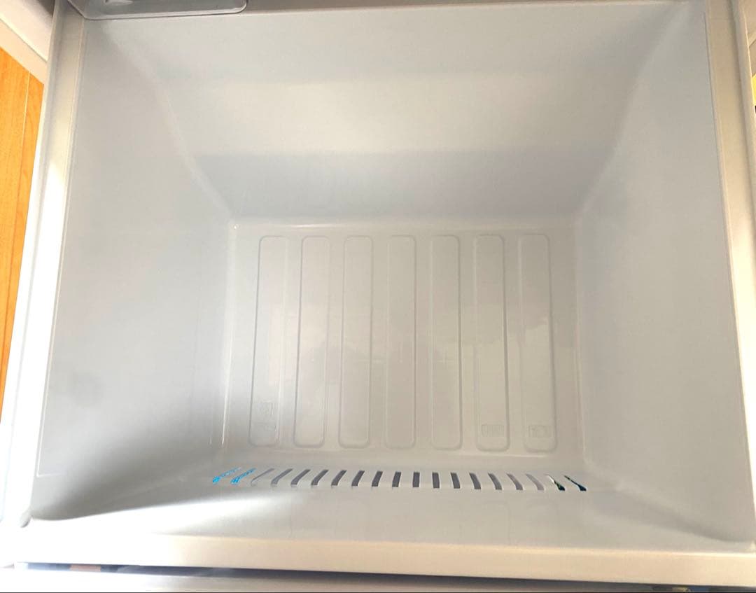 【美品送料込】2024年製 三菱 冷蔵庫 MR-P15J-W 146L ホワイト