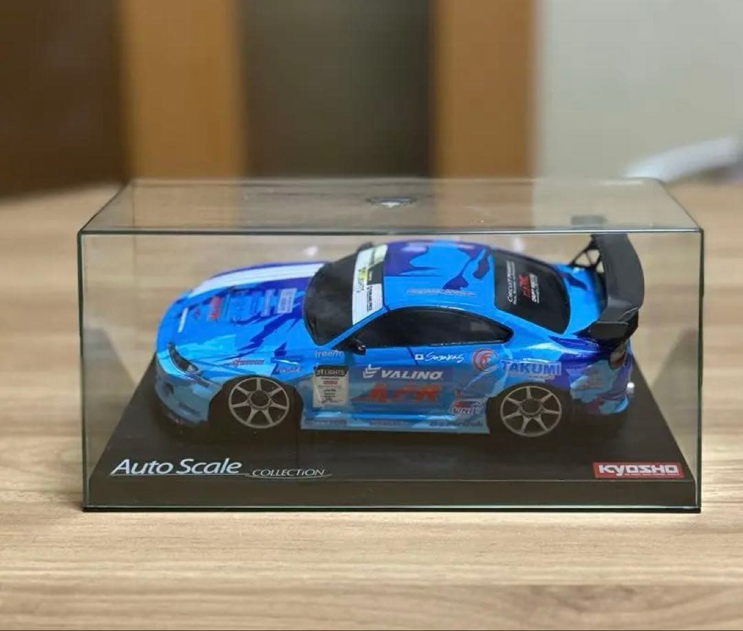 MRD & 京商ミニッツ 希少ボディ2個付きセット・S15はボディカスタム品