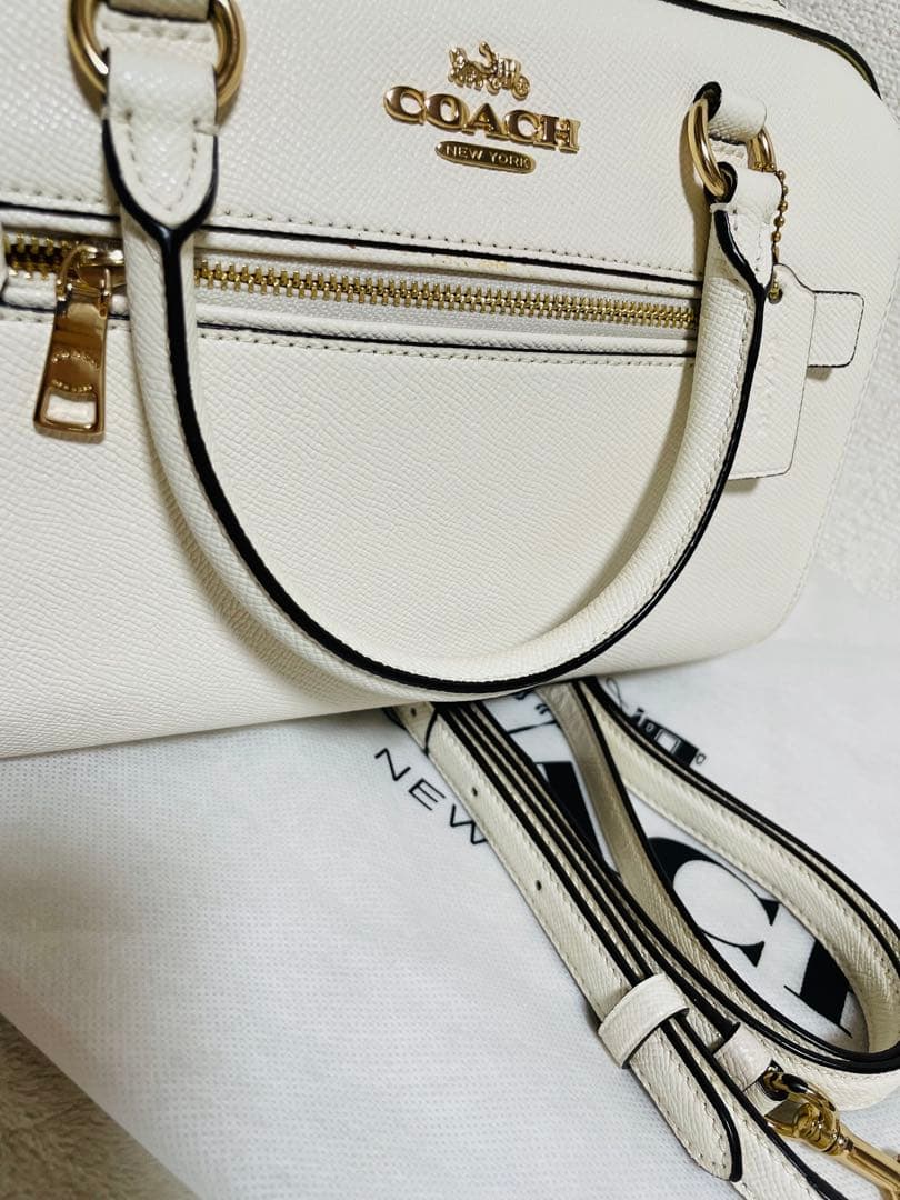 R*T様 ❤️COACH ❤️ コーチホワイトレザー ショルダーバッグ