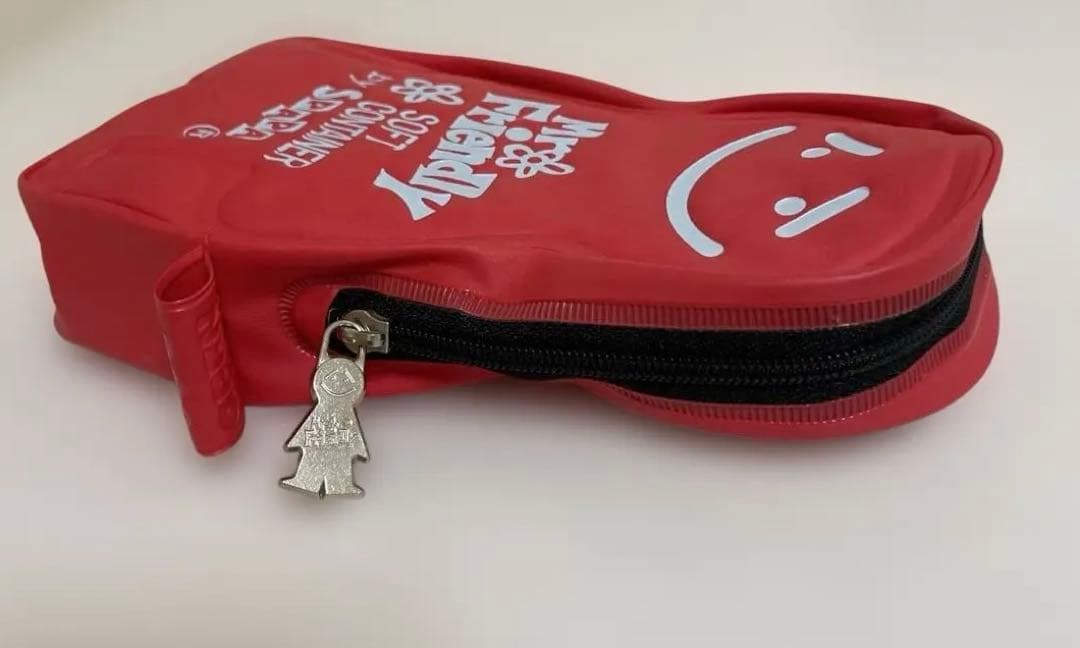 匿名配送】Mr. Friendly SPAPA ミスターフレンドリ ペンケース - メルカリ