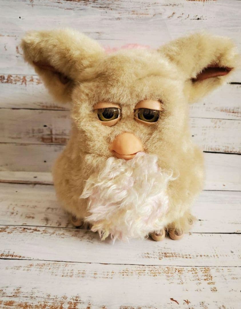 ☆ファービー2☆　英語版　【訳あり】　◇◆足と電池蓋に破損あり◇◆ ☆ファービー2☆英語版【訳あり】◇◇足と電池蓋に破損あり◇◇