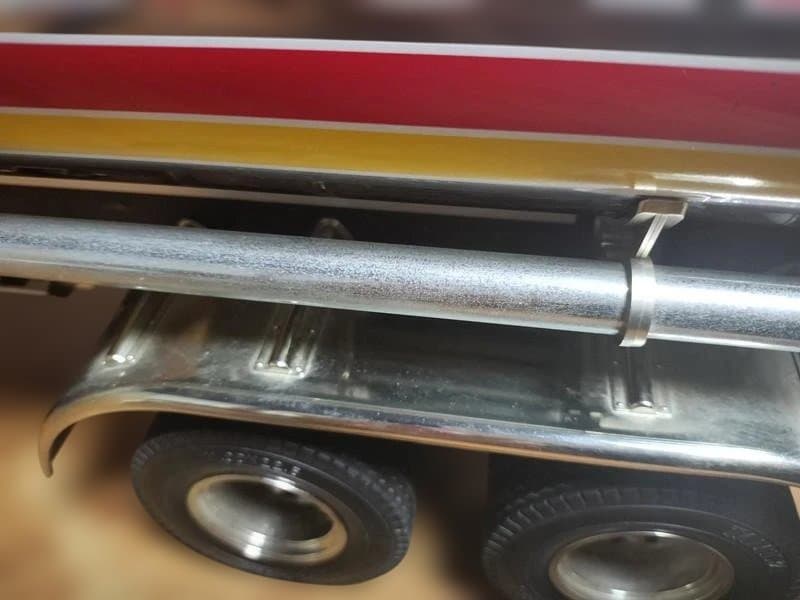 タミヤ 1/14トレーラートラック用 フューエルタンク 　パネルバン 2台セット