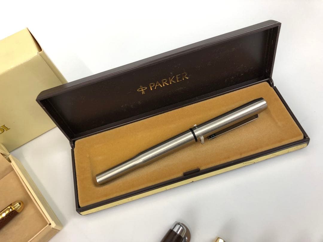 あ*き様 筆記未確認　パーカー・パイロット・クロス・シェーファー他　万年筆・ペン