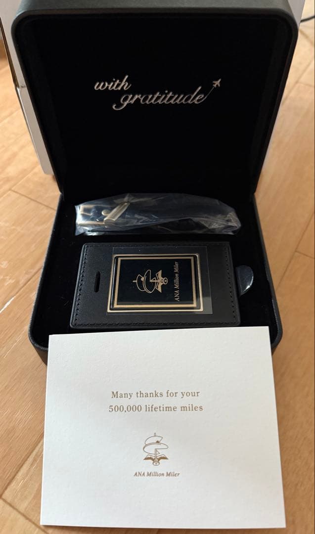 ANA ミリオンマイラー 100万ライフタイムマイル ネームタグ 記念品 ANA