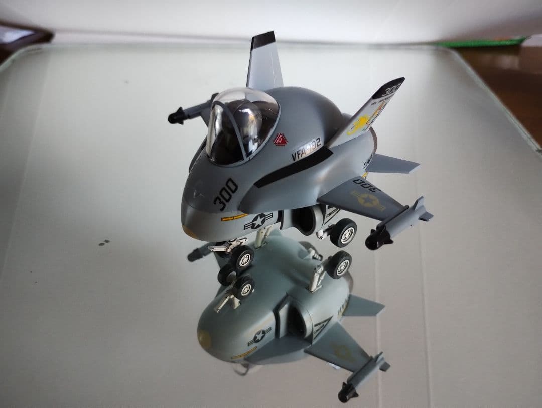 ハセガワ タマゴシリーズの完成品(ジェット)5機セット