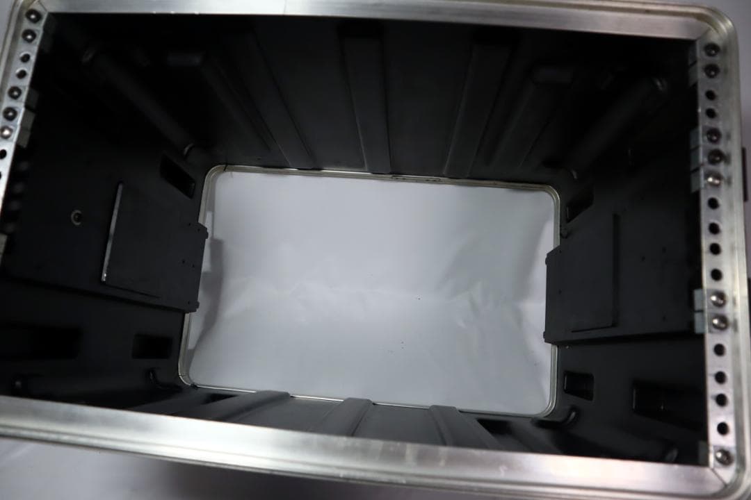 SKB エスケービー 6Uラックケース 大型ハンドル付き 樹脂製 PA機材