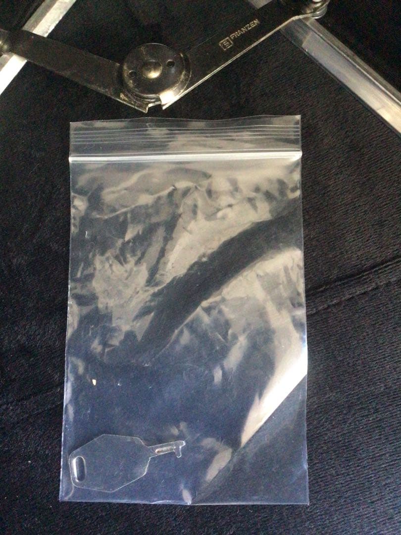 RIMOWA 廃盤　アルミビジネスケースの商品です。