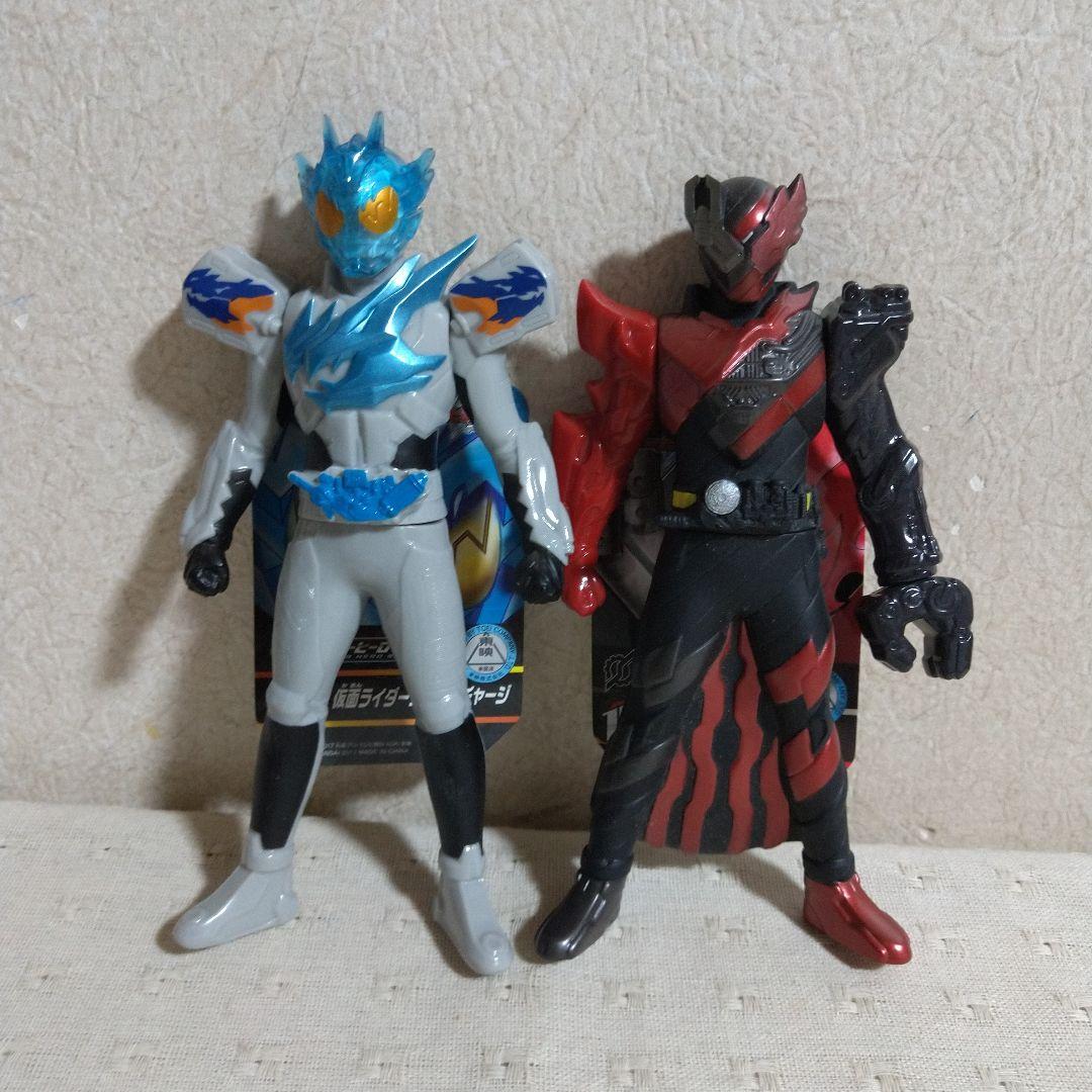 仮面ライダービルド ソフビフィギュア18体