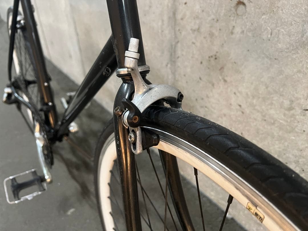 トーキョーバイク ブラック 57センチ 650c×25C（固着有） 自転車