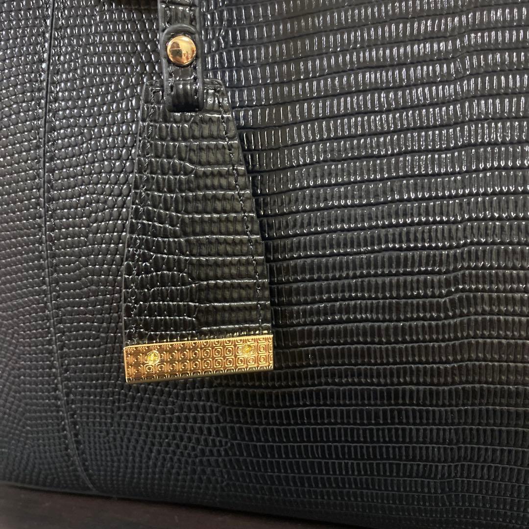 【新品未使用】リザードカタオシゴウヒスムース ハンドバッグ 黒　ダイアナ