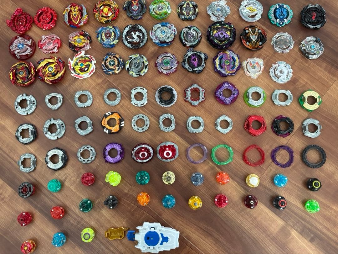 ベイブレードバースト まとめ売り 約90点 - メルカリ