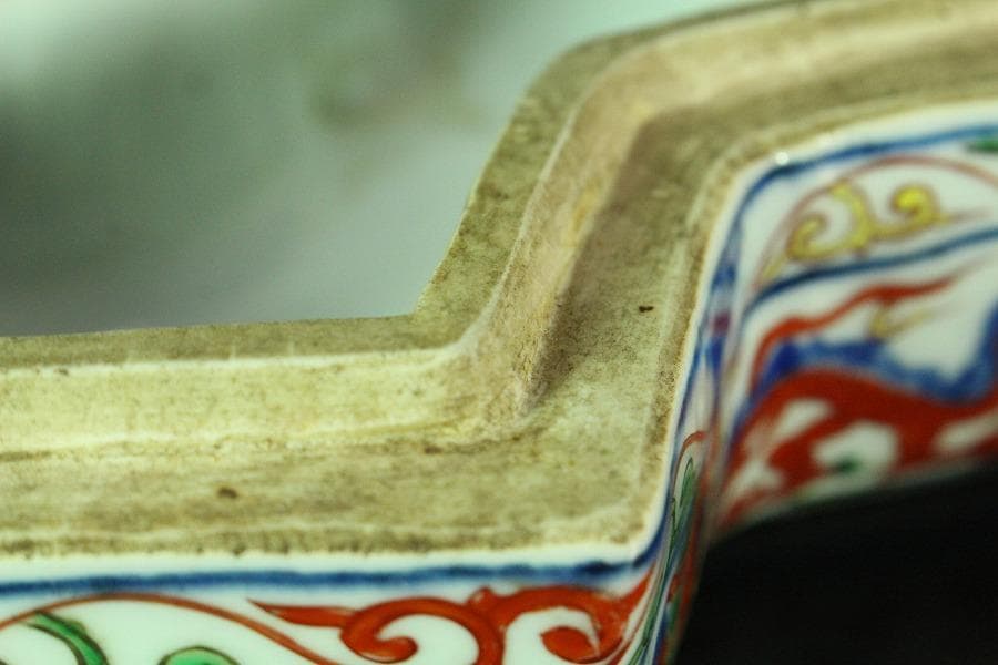 中国美術 赤絵雲龍紋 蓮菱 蓋物 大明嘉靖年製 書(K-A718) - メルカリ