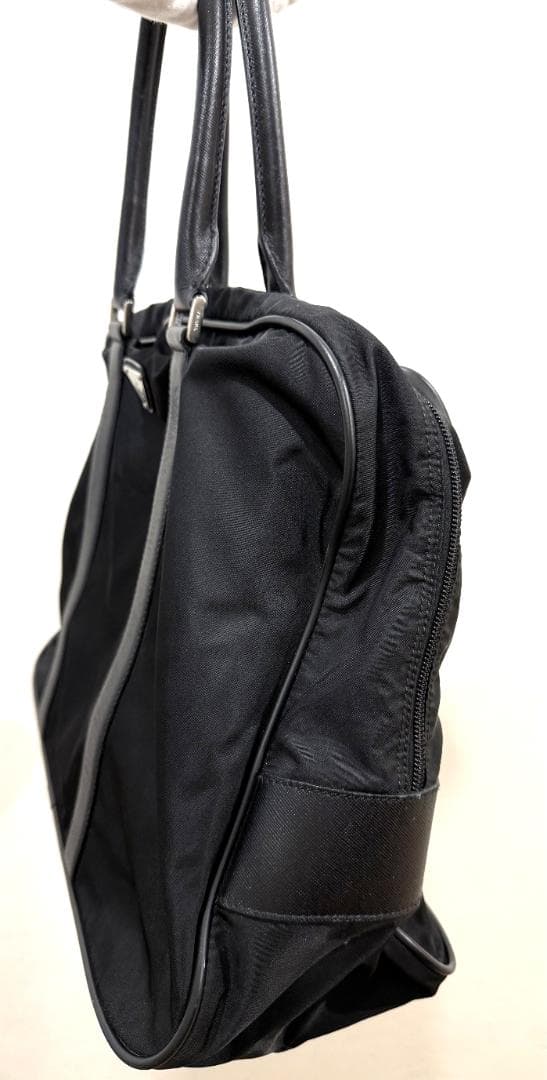 PRADA　プラダ　ビジネスバッグ　ボストン　ブラック　三角プレート