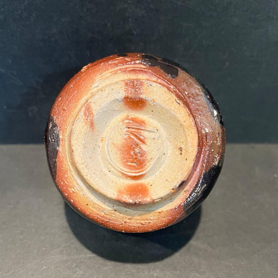 新品 人間国宝 備前焼 伊勢崎淳 黒酒呑／陶歴共箱 個展購入品