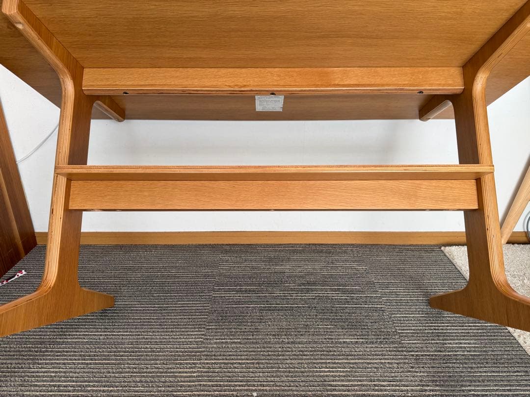 値下げ★天板保護あり★無印良品 リビングでもダイニングでも使えるテーブル