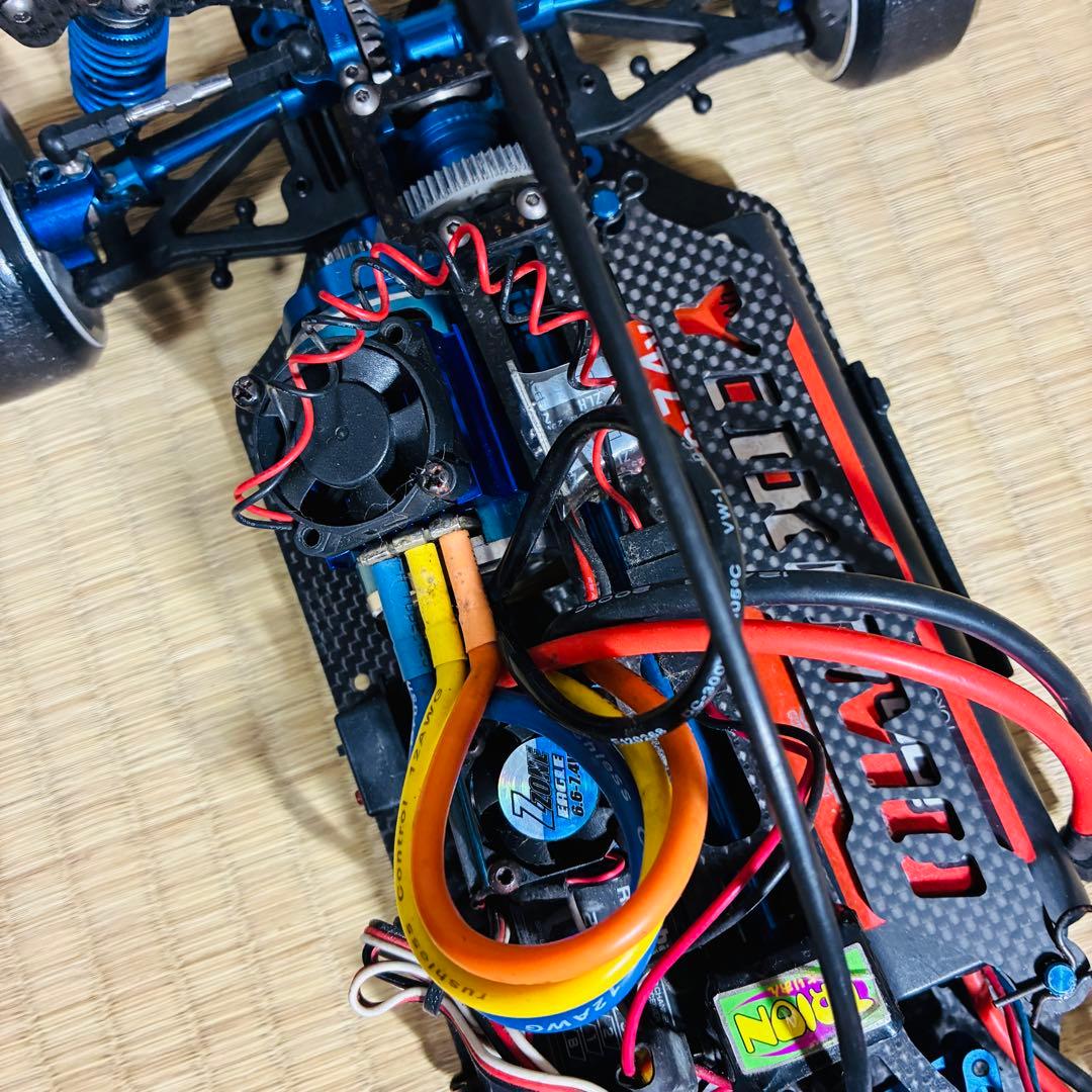 【このまま使用可】ヨコモ ドリフト　カーボン　スカイライン　R32 ドリフト