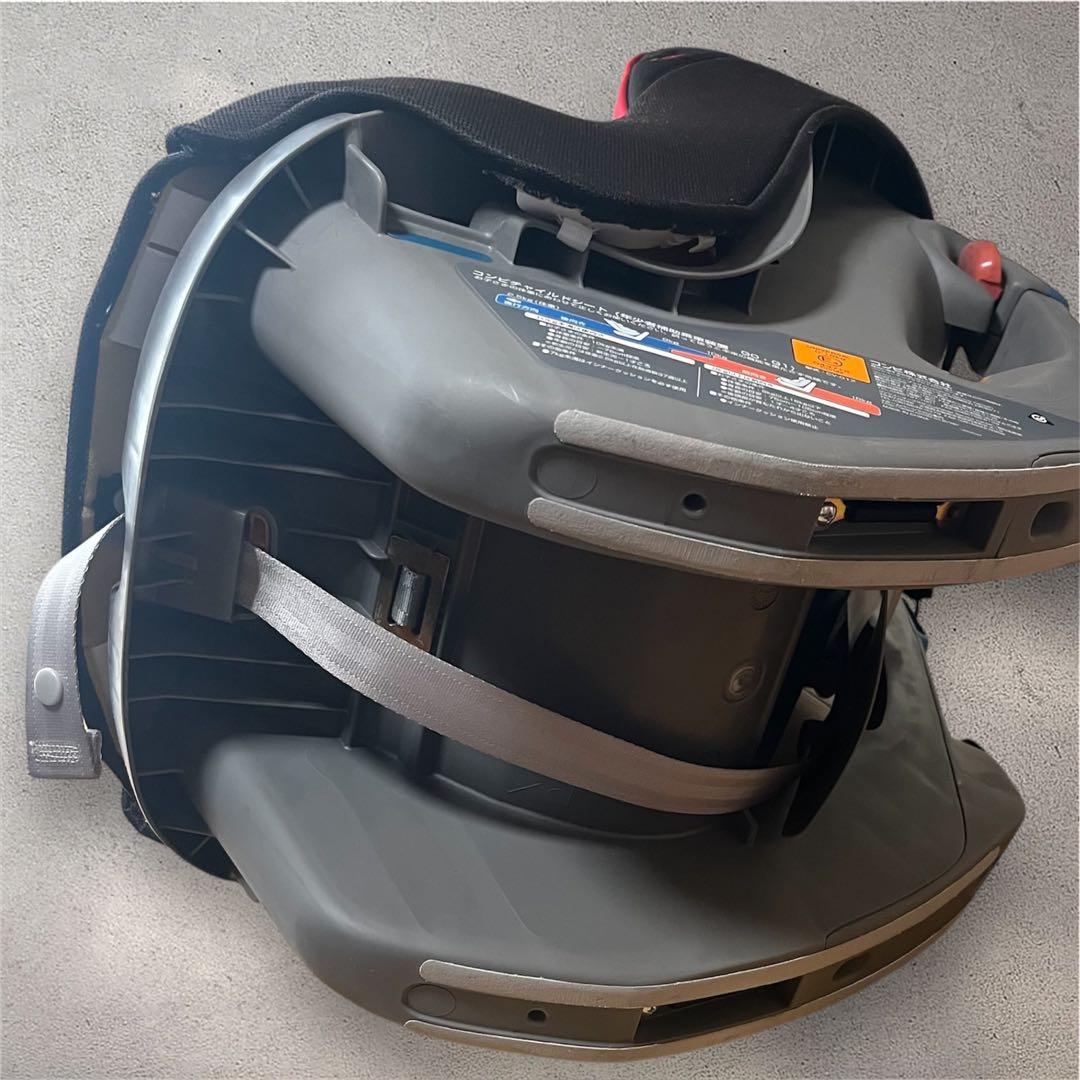 【美品】combi 新生児から4歳頃 チャイルドシート　ミニマグランデEG 赤