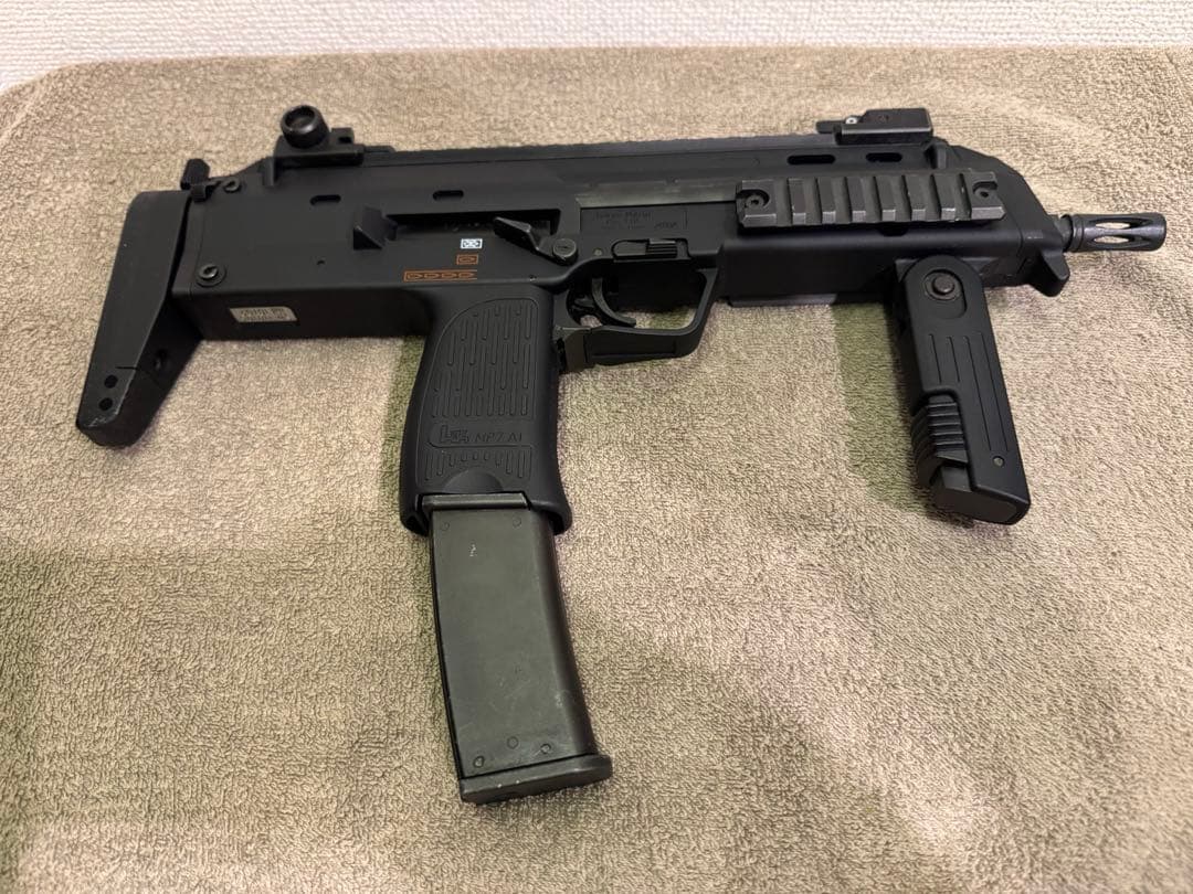 東京マルイ MP7A1 ガスブローバック 純正品 日本製 中古品 動作訳あり