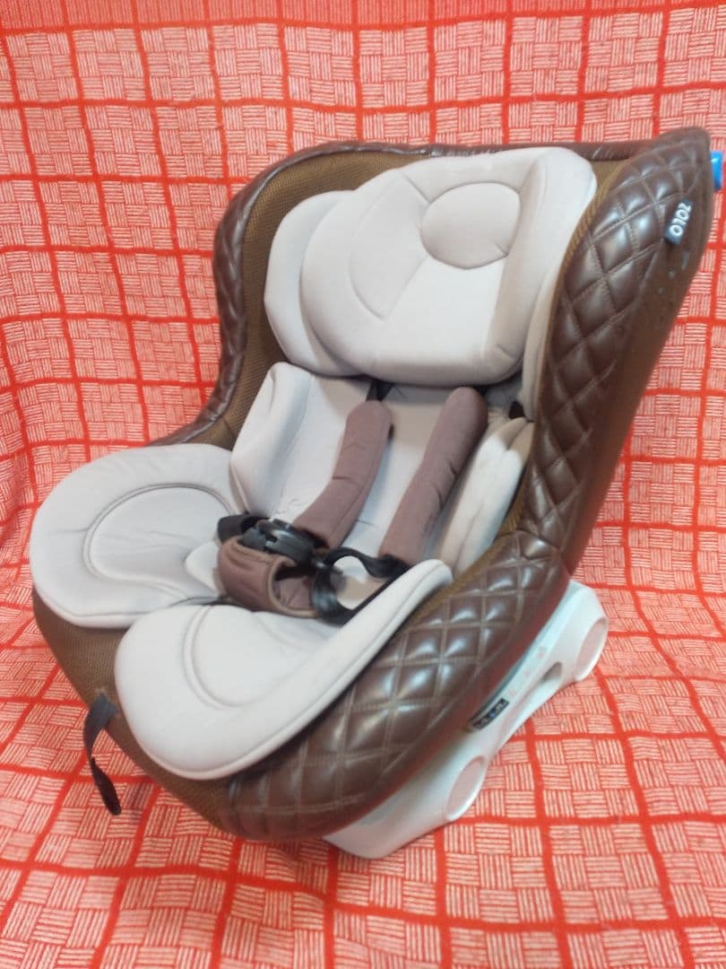 極美品】エールベベ クルット3i グランス チャイルドシート BF850