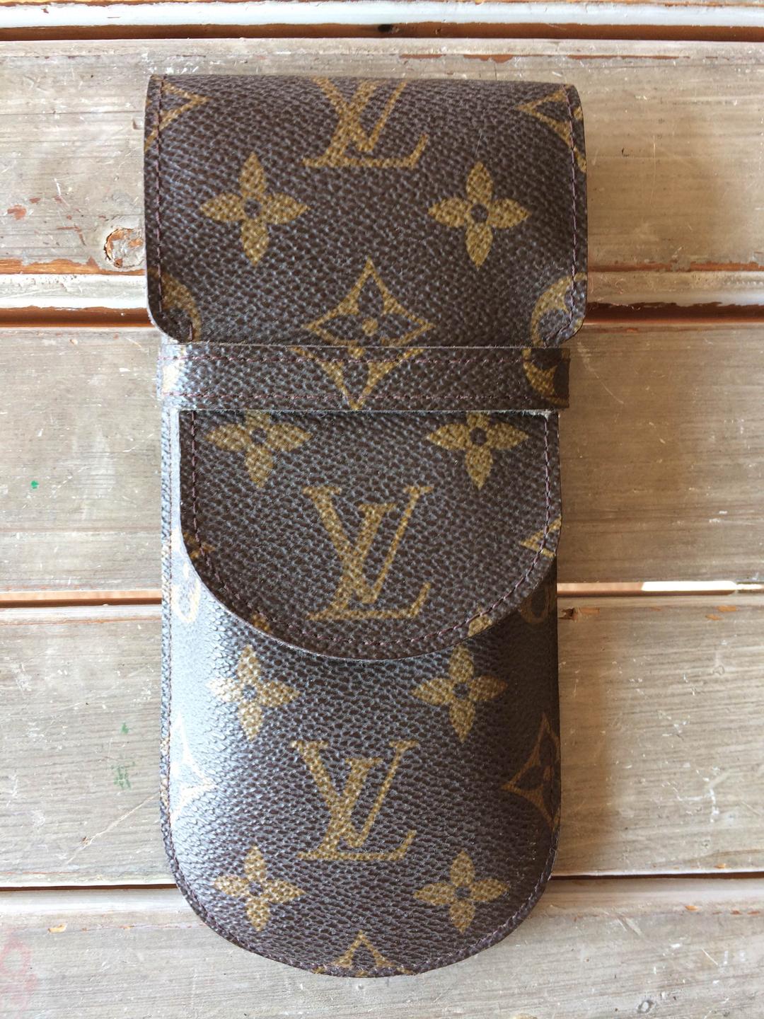 UCHIDA製0.3ミリの製図用のシャープペンシル、0.3mmミリ替え芯付き