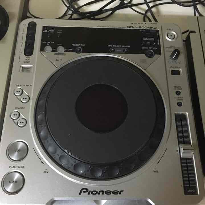 CDJ-800mk2 pioneer 超美品♪ Pioneer CDJ-800MK2 Professional Digital CD/MP3 Turntable