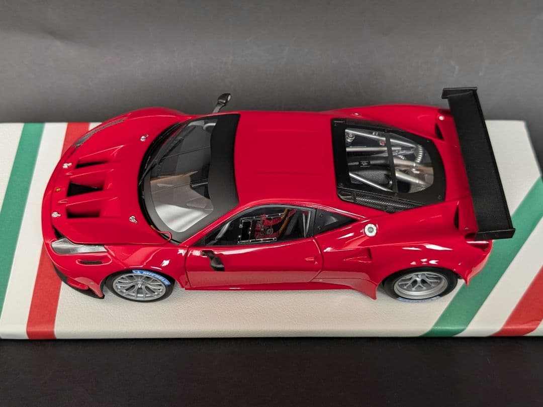 ホットウィールエリート 1/18 フェラーリ 458 イタリア GT2