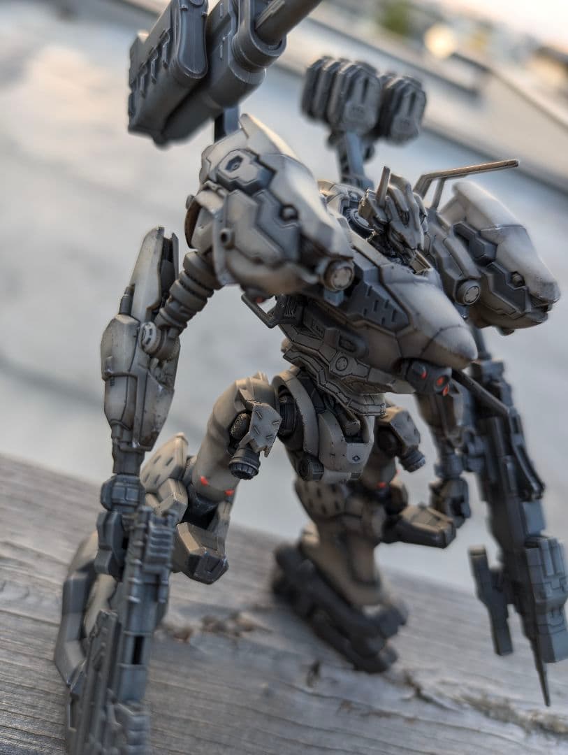 30MM アーマード・コア6 ナイトフォール 完成品 成形色ウェザリング仕上げ