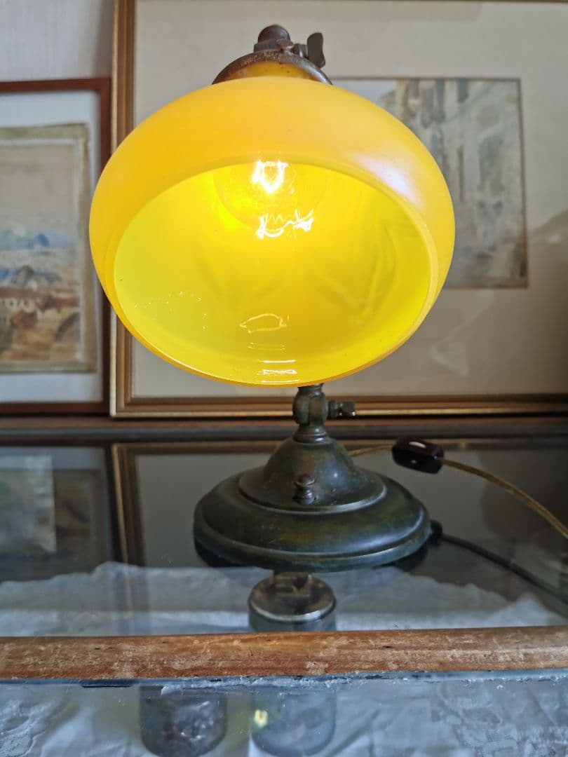 アンティーク 玉虫色イエロー&翠&乳白&桜 ファブリル系ガラス ランプ