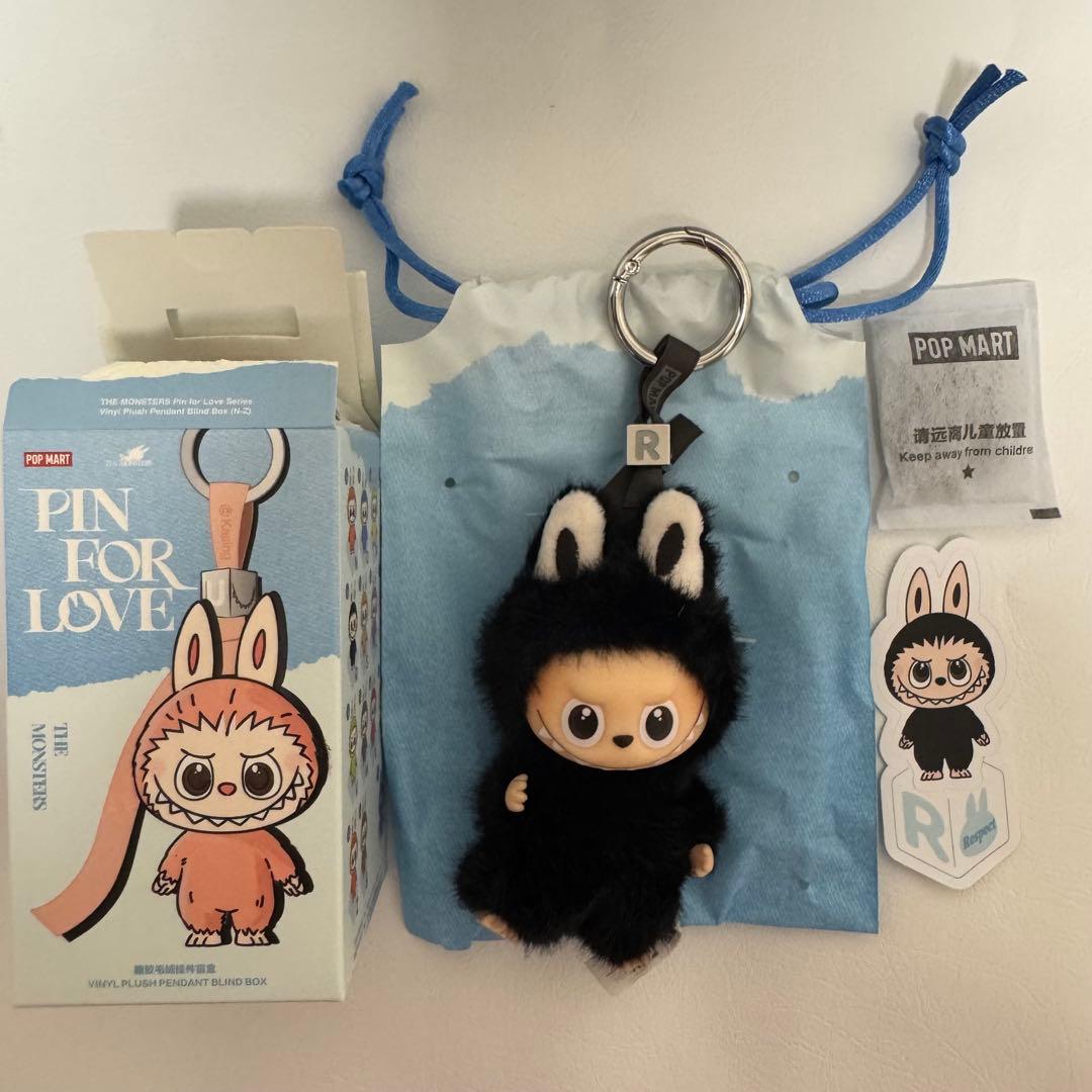 バッキー 缶バッジ サンダーボルツ MARVEL セバスチャン・スタン コミコン